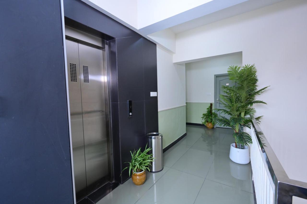 Rg'S The 4Th Residency Otel Thiruvananthapuram Dış mekan fotoğraf